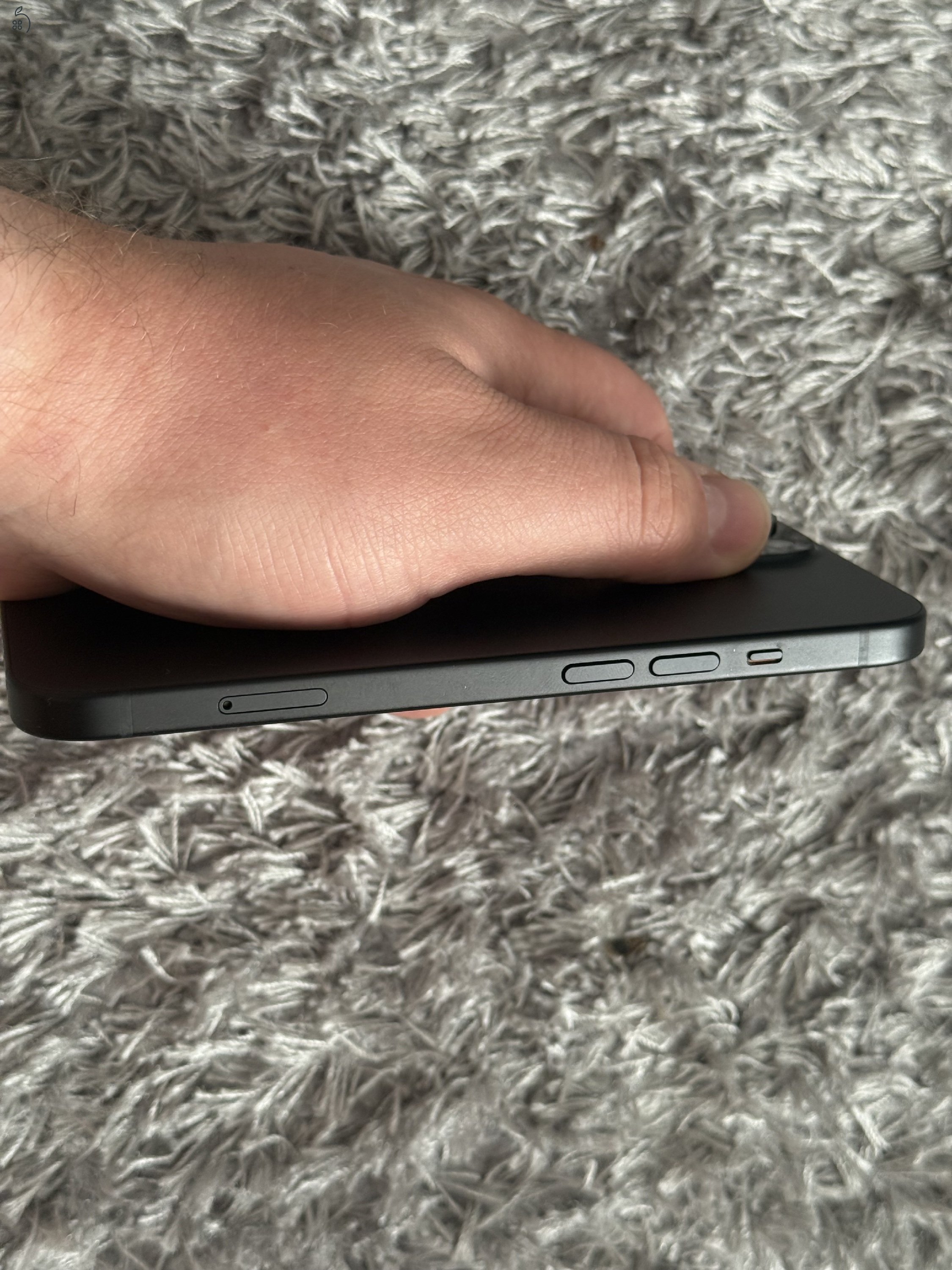 iPhone 15 fekete 128GB