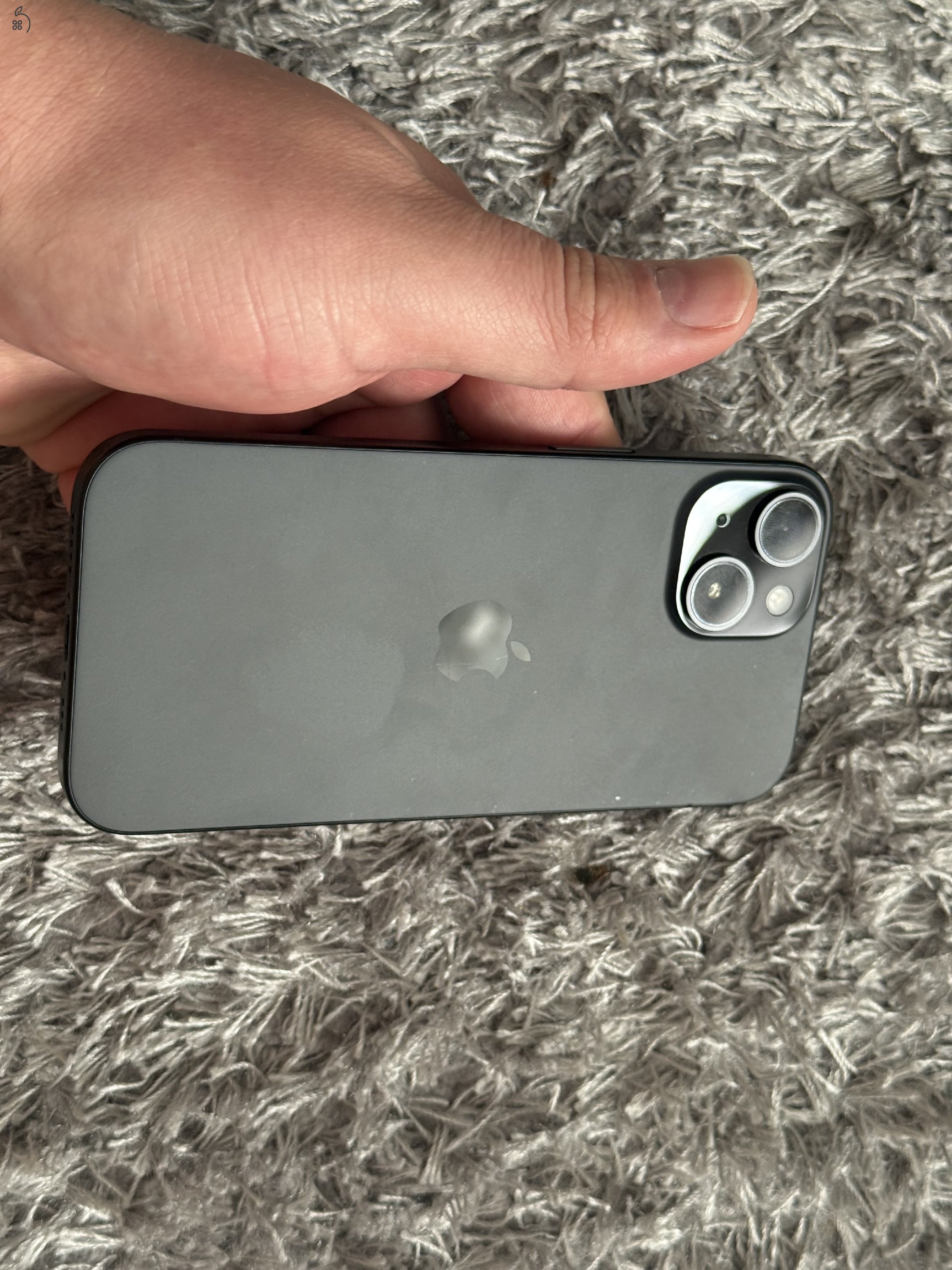 iPhone 15 fekete 128GB