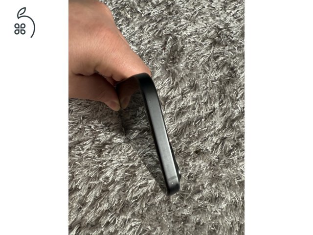 iPhone 15 fekete 128GB