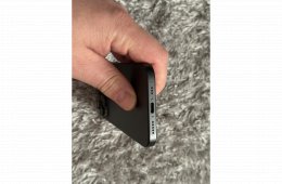 iPhone 15 fekete 128GB