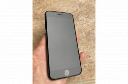 iPhone 8 fekete, 64 GB hibátlan, karcmentesen eladó