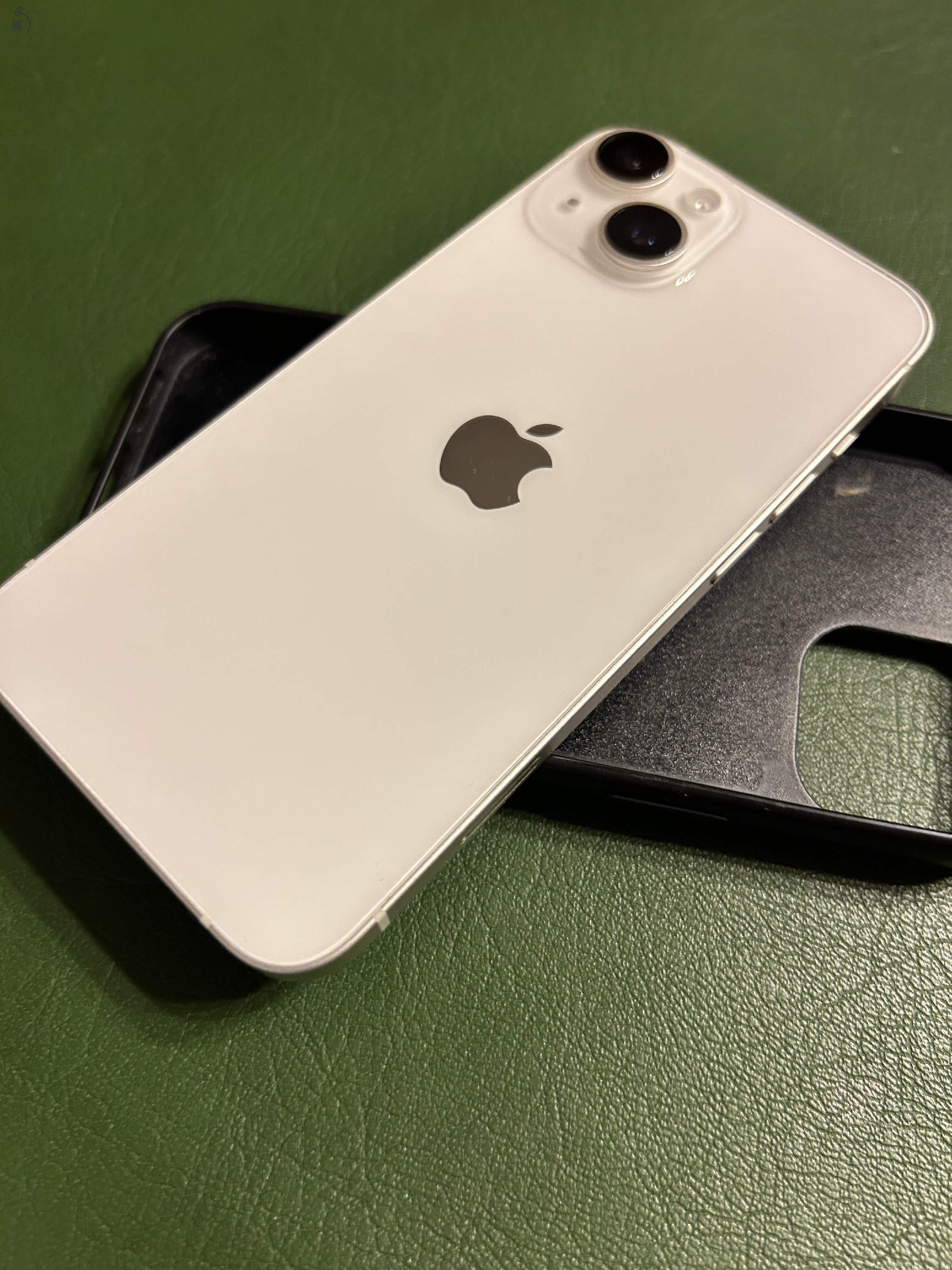 Szinte új iPhone 14