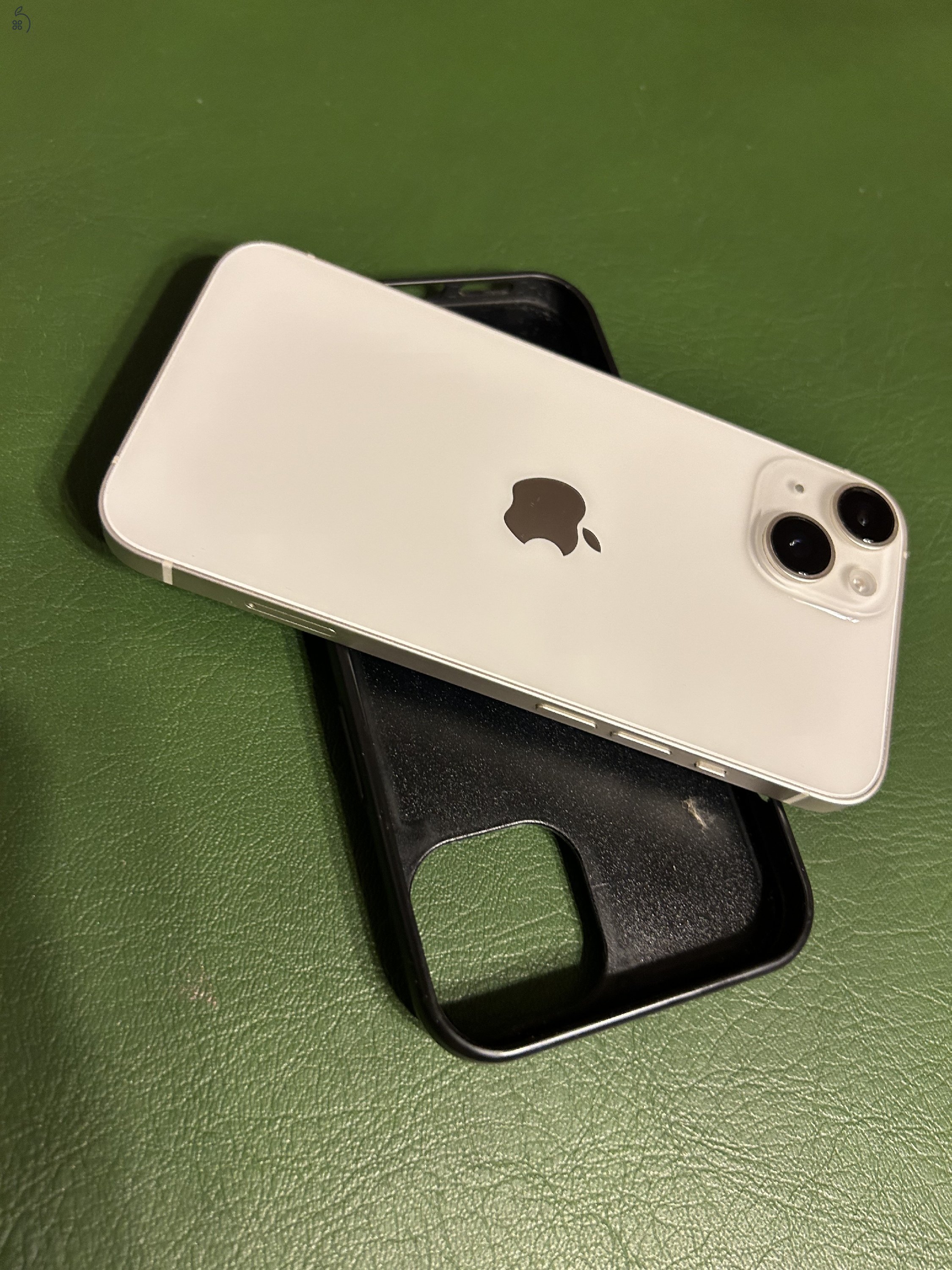 Szinte új iPhone 14