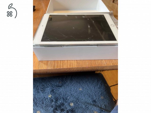 Apple iPad 6. generációs 32 GB