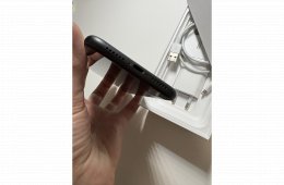 iPhone 11 Black 64 GB