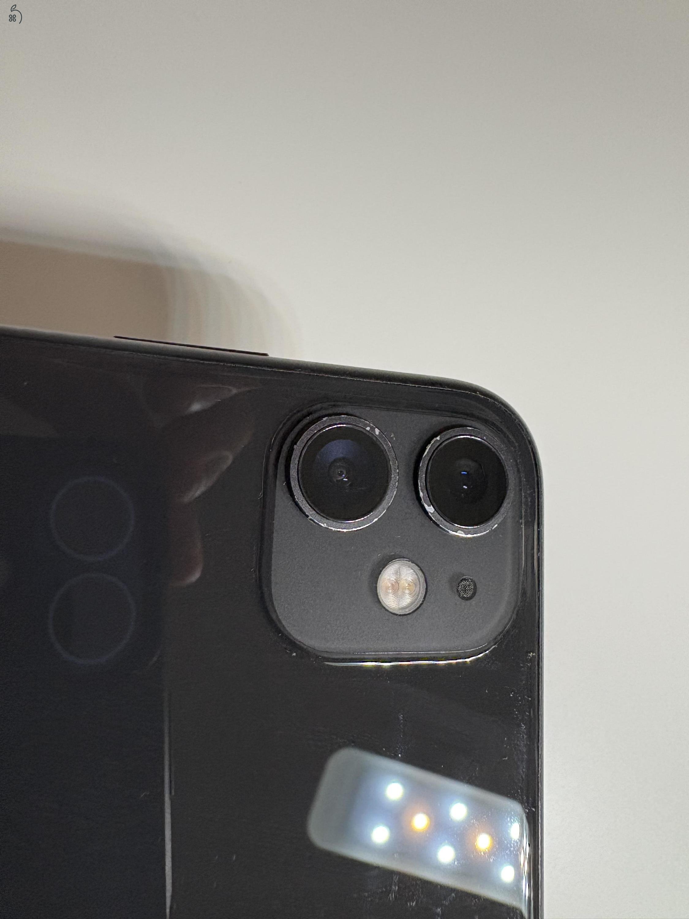 iPhone 11 Black 64 GB