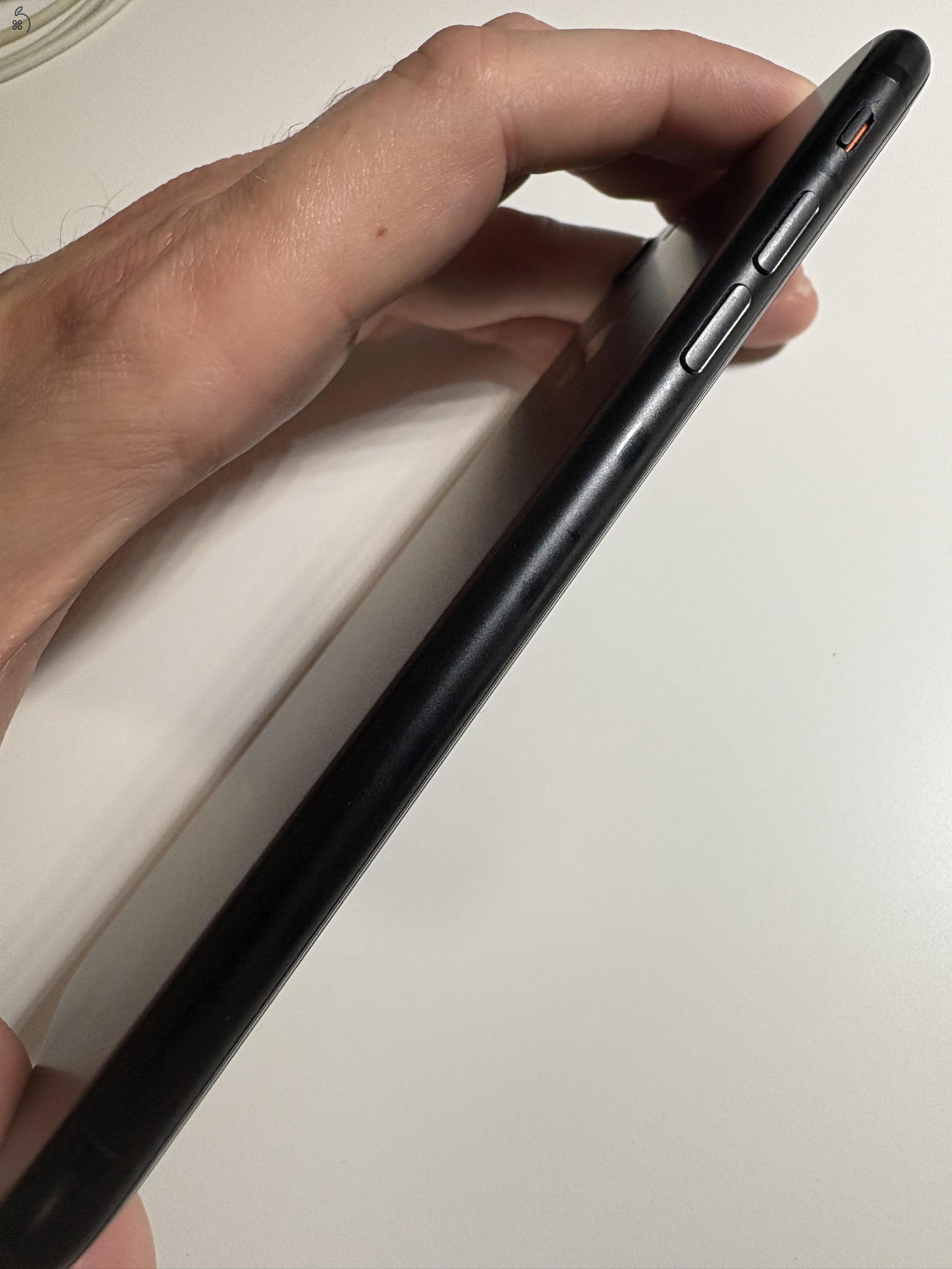 iPhone 7 Black 128 GB