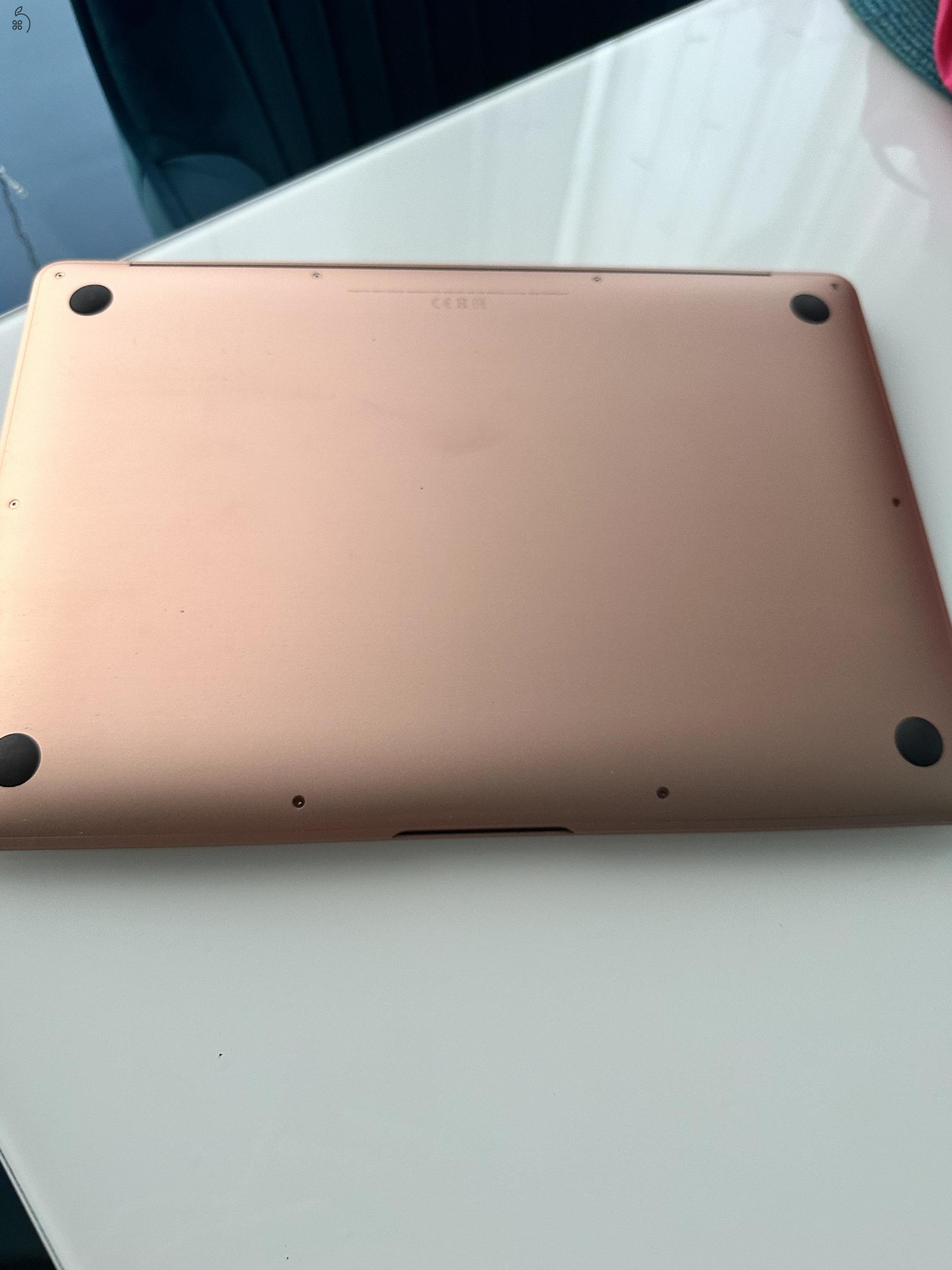 Rosegold macbook air 13