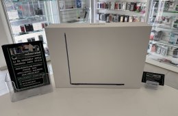 MacBook Air M3 15