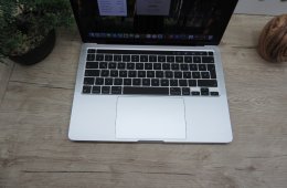  Apple Macbook Pro 13 M1 Touchbar - 2022 - Használt, megkímélt