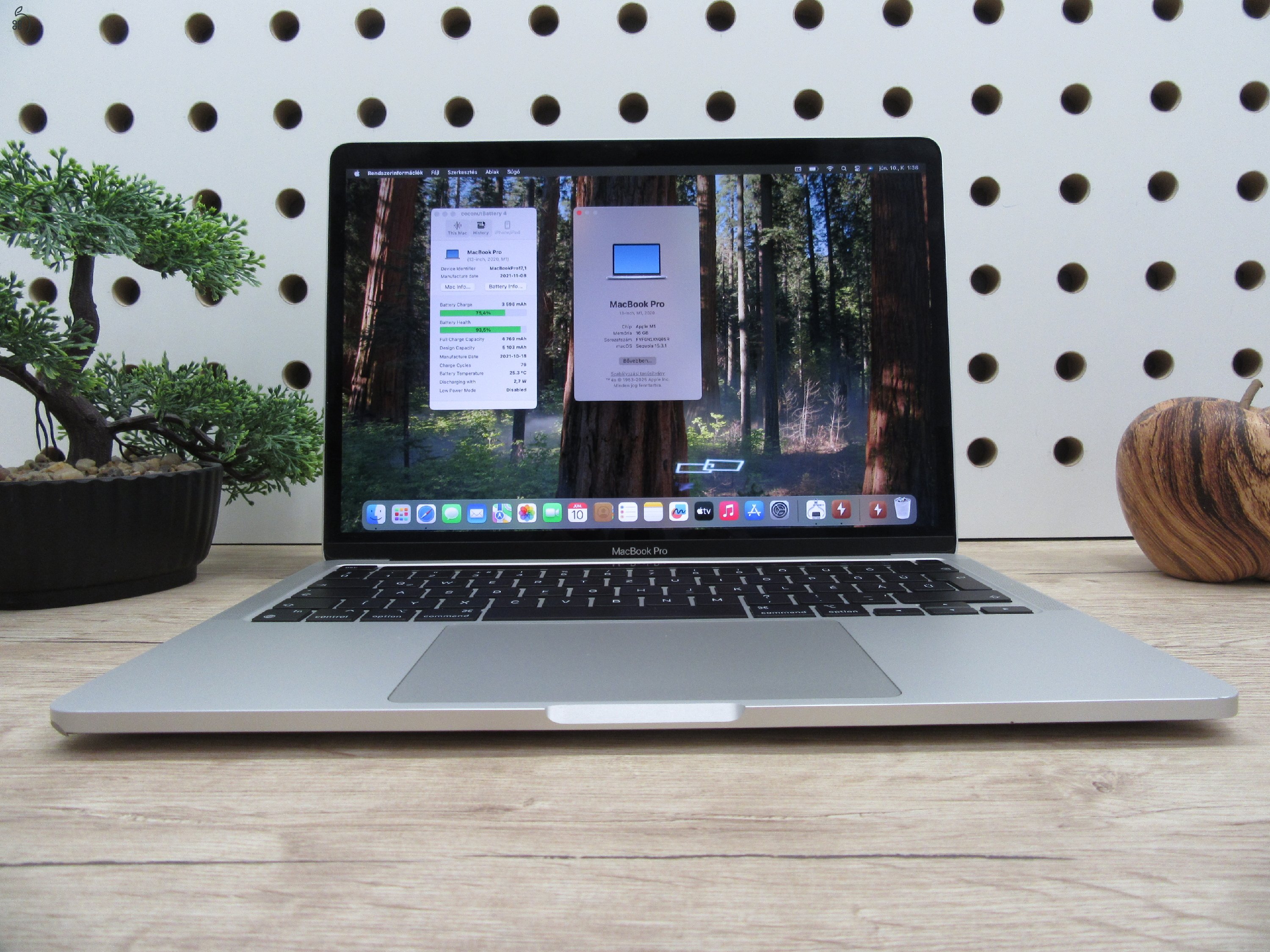  Apple Macbook Pro 13 M1 Touchbar - 2022 - Használt, megkímélt