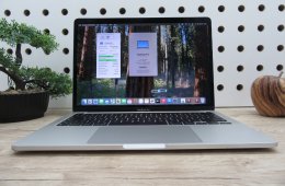  Apple Macbook Pro 13 M1 Touchbar - 2022 - Használt, megkímélt