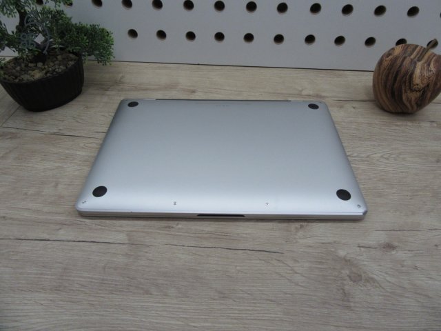  Apple Macbook Pro 13 M1 Touchbar - 2022 - Használt, megkímélt
