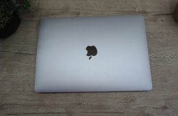  Apple Macbook Pro 13 M1 Touchbar - 2022 - Használt, megkímélt