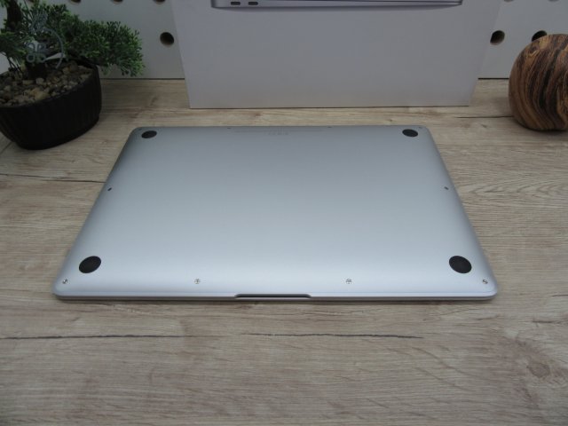 Apple Macbook Air 13 M1 - 2020 - Használt, karcmentes