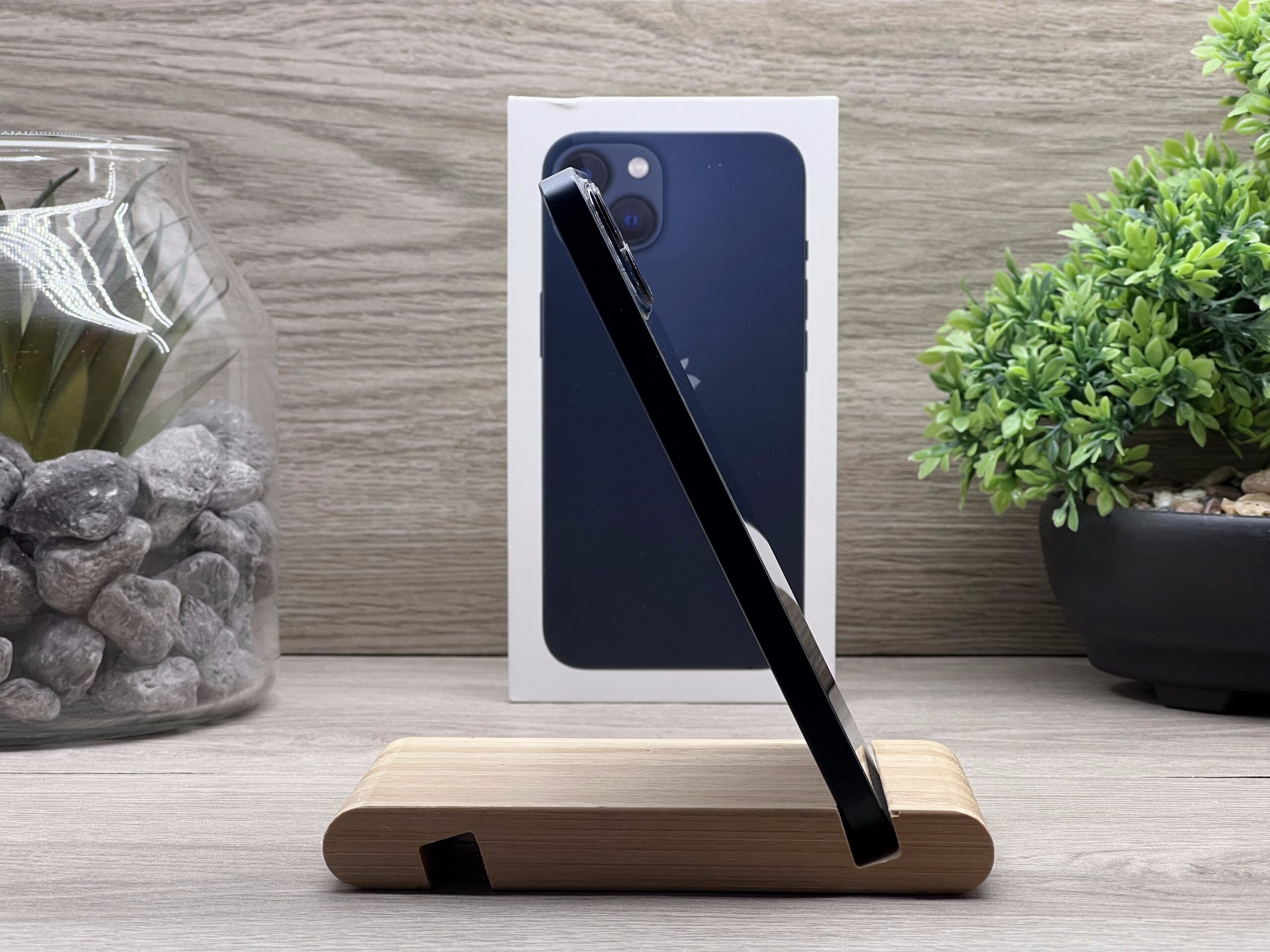 iPhone 13 Midnight 128GB 2 ÉV Garanciával Számlával