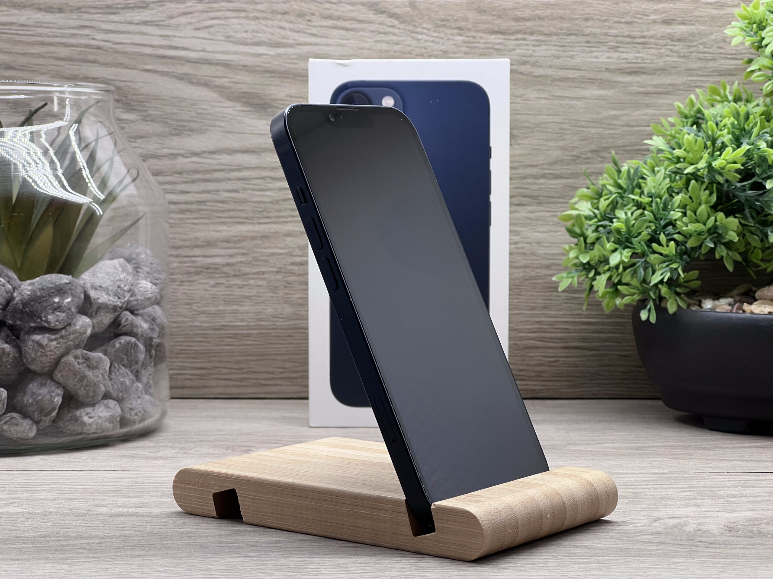 iPhone 13 Midnight 128GB 2 ÉV Garanciával Számlával