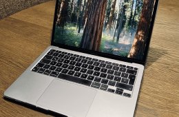 Macbook Air M1 8Gb 256Gb magyar karcmentes dobozában