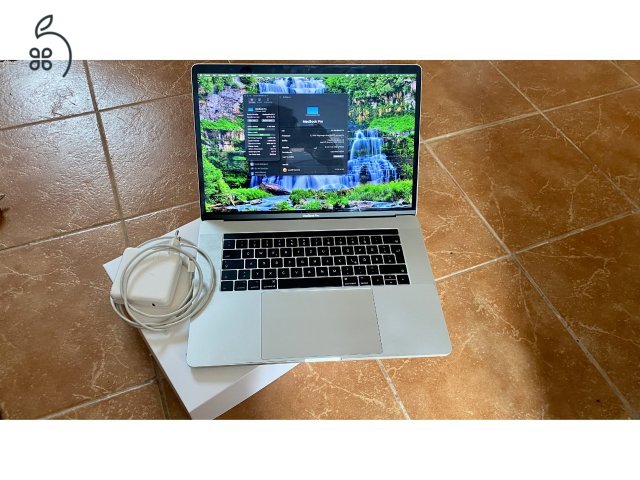 Macbook Pro 2017, 15.4'', 3.1 GHz i7, 16 GB Ram, 4 GB Radeon Pro 560, 2TB SSD