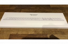 Magic Keyboard Touch ID-val és számbillentyűzettel Apple chipes Mac-modellekhez (USB‑C) - magyar