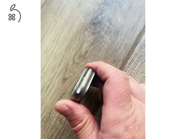 Apple Watch Ultra GPS+Cellular 49mm eladó