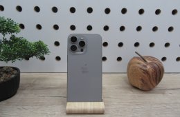 Apple iPhone 15 Pro Max - Natural Titanium - Használt, karcmentes
