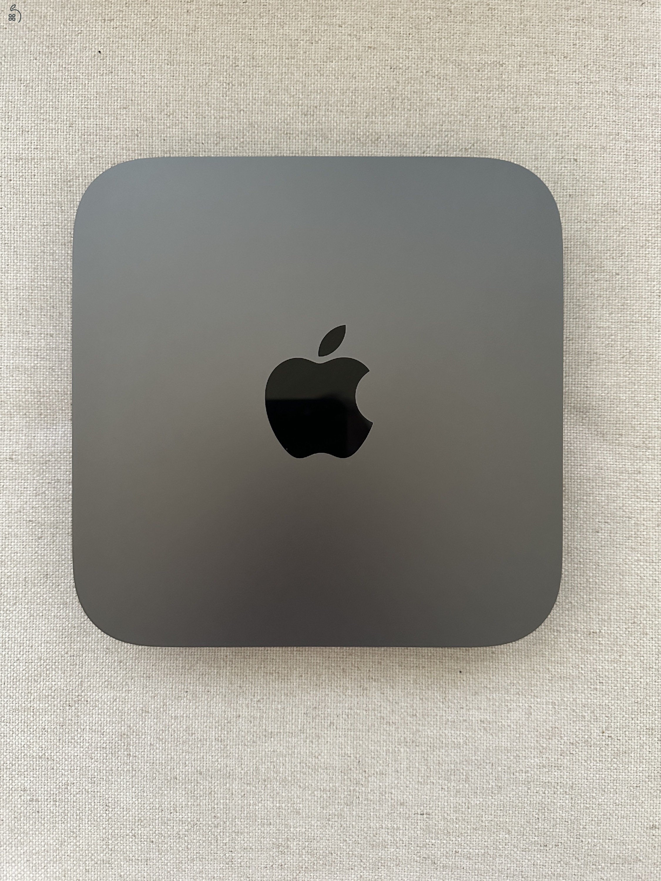 Eladó Mac mini 2018. i7. 3,2 GHz, 64 GB/1 TB, (Sequoia 15.5)