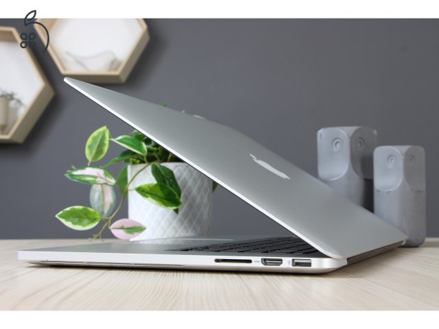 Apple Macbook Pro 15