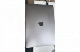 13' Macbook pro 2020, angol billentyűzetes
