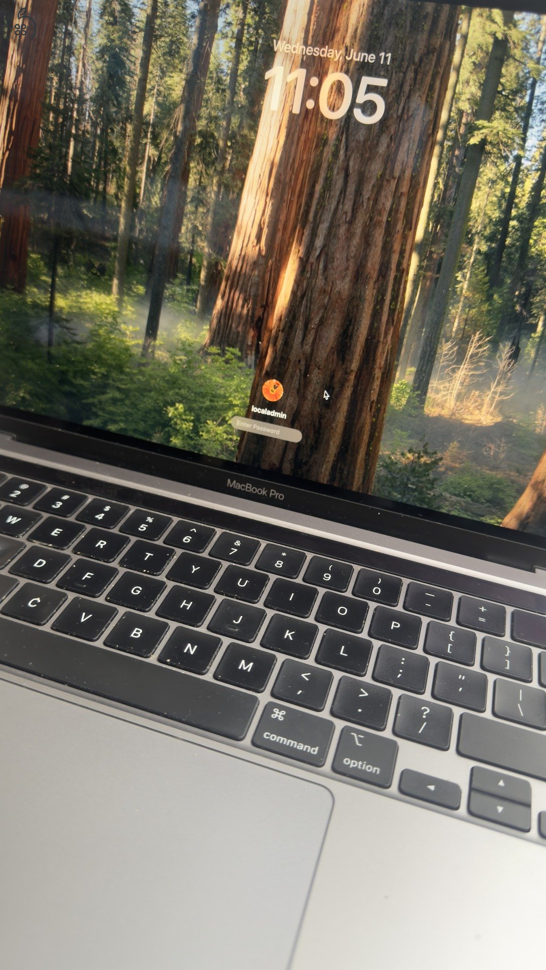 13' Macbook pro 2020, angol billentyűzetes