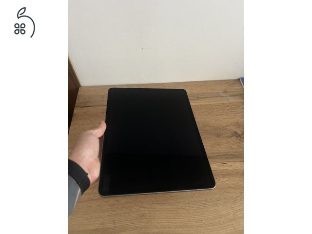Ipad air 6. m2 13 “ Ezüst színű, 128Gb, 