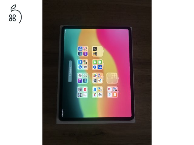Ipad air 6. m2 13 “ Ezüst színű, 128Gb, 