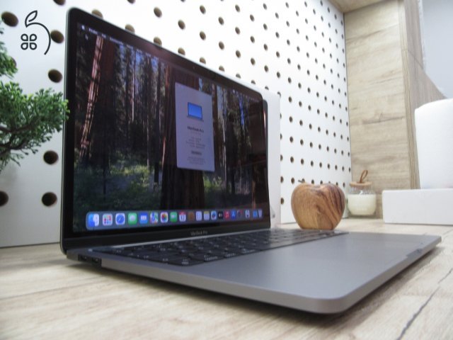 Apple Macbook Pro 13 M1 Touchbar - 2020 - Új - 16 Gb 1 Tb SSD - 1 év garancia