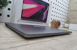 Apple Macbook Pro 13 M1 Touchbar - 2020 - Új - 16 Gb 1 Tb SSD - 1 év garancia