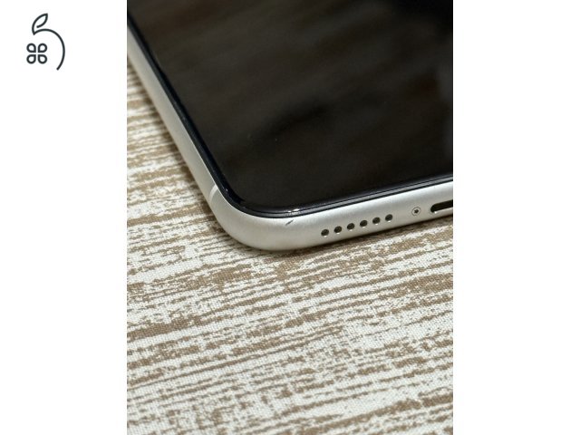 iPhone XR 64GB (fehér)