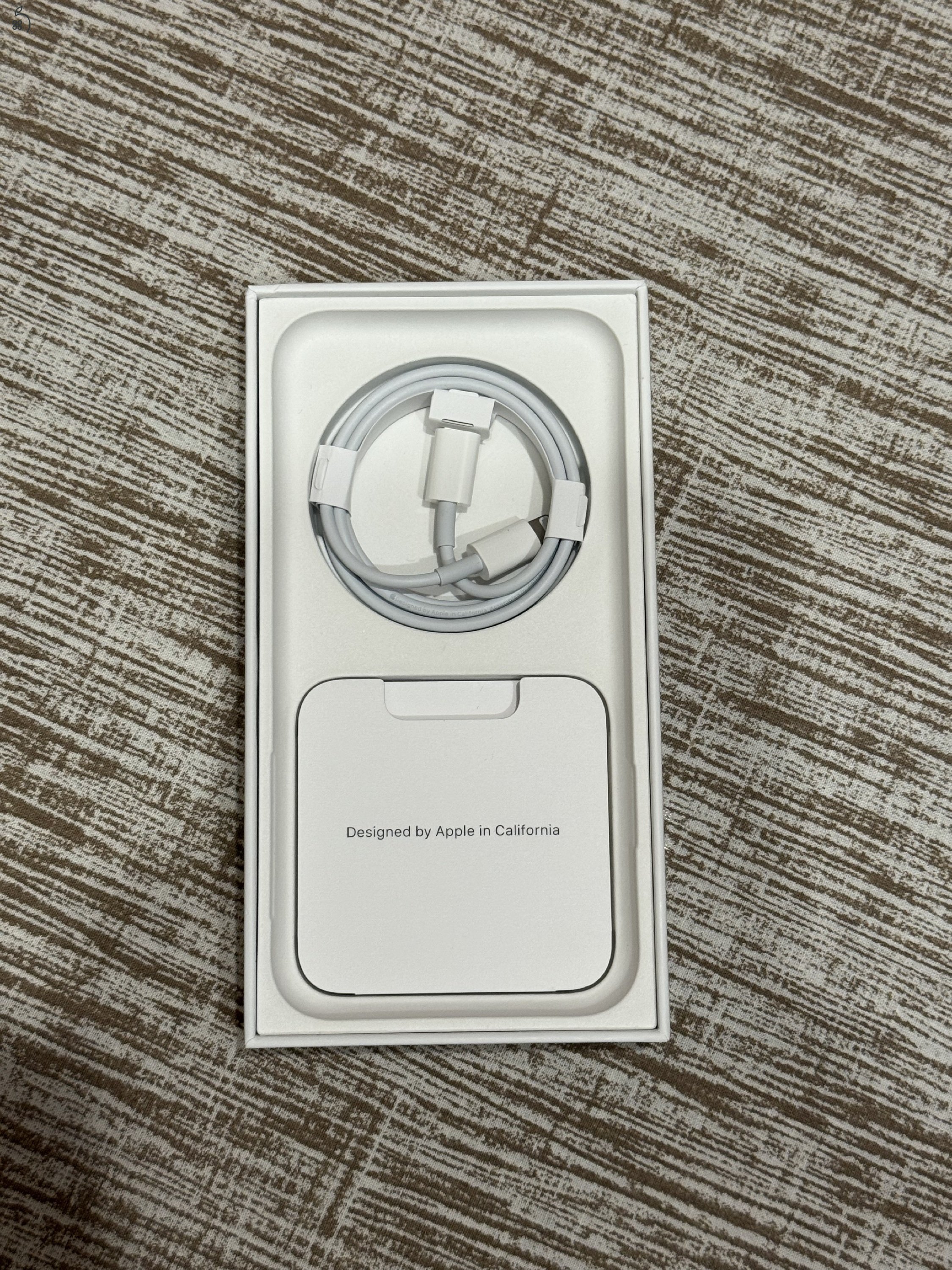 iPhone XR 64GB (fehér)