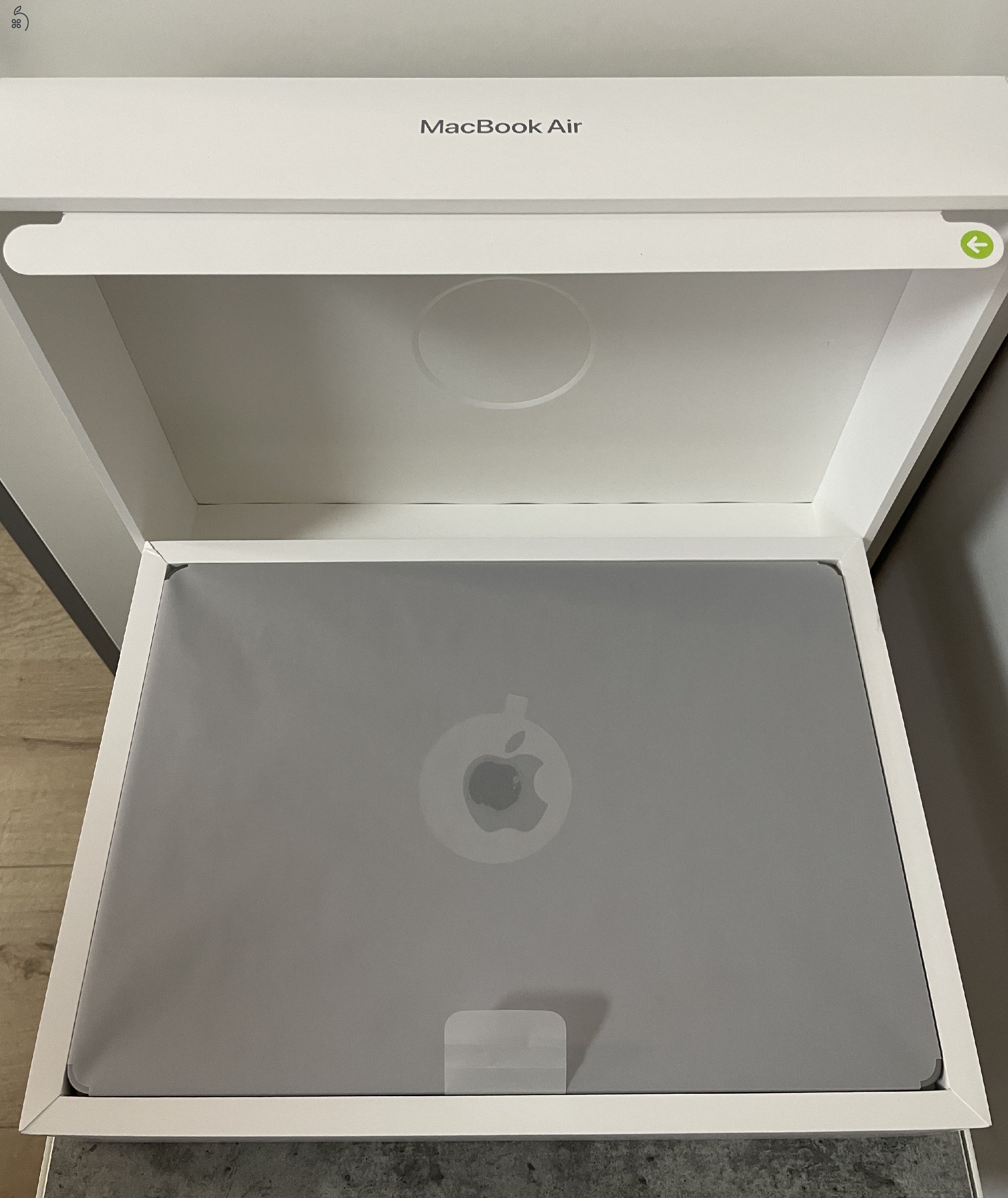 Új - Apple MacBook Air 15