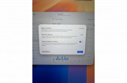 Eladó használt MacBook Air M2 15