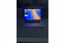 Eladó használt MacBook Air M2 15