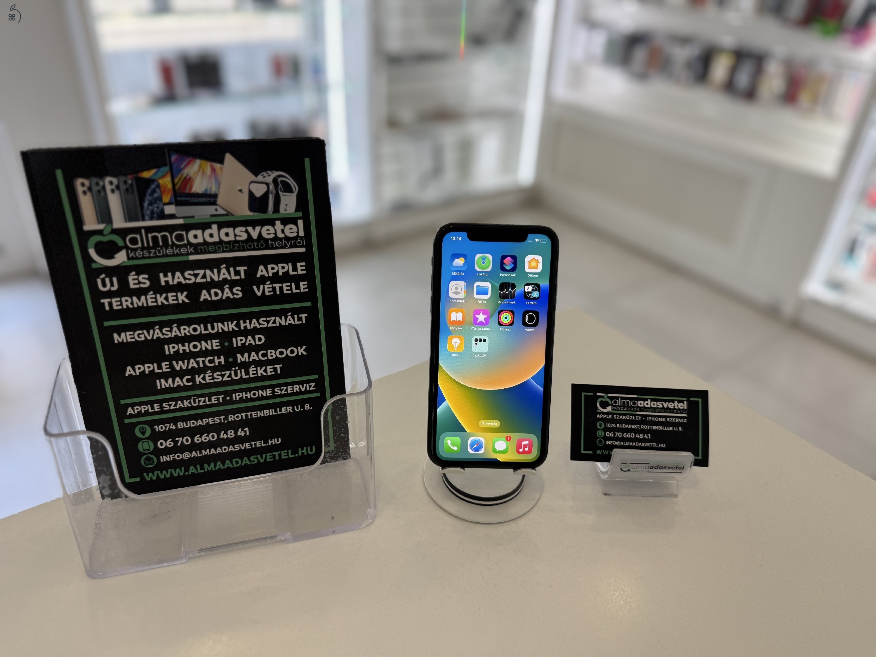 iPhone XR 128GB Vodafone Használt/1 hónap gar./Akku 87%/p4302