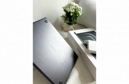 Macbook Pro M3 512 SSD/16GB RAM/16”Retina