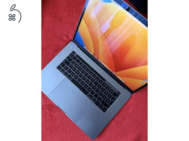 Macbook Pro 15-inch, 2017