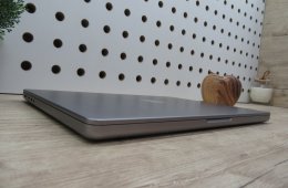 Apple Macbook Pro 14 M1 - 2021 - Használt, megkímélt - 1 Tb SSD
