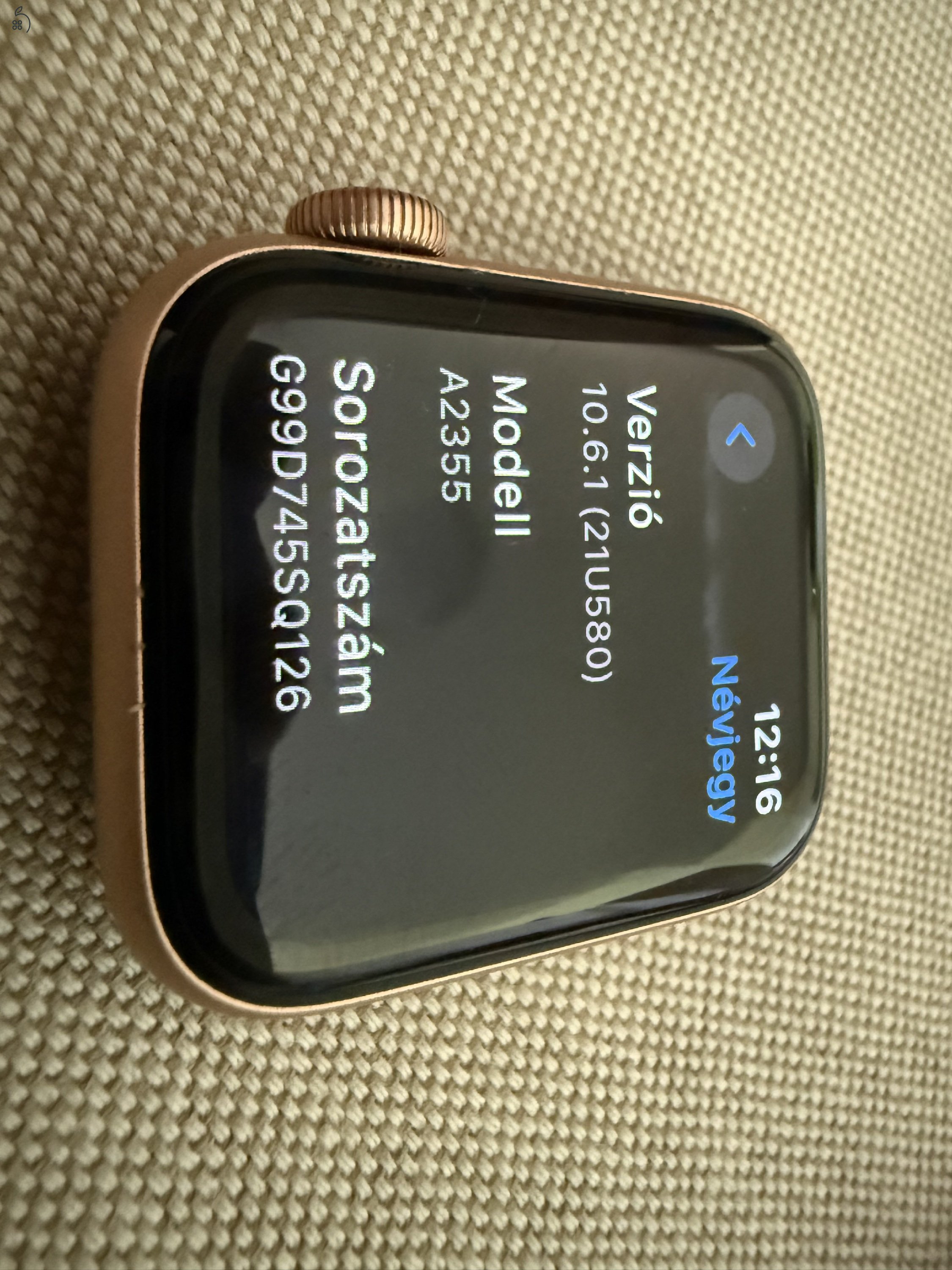 Apple Watch SE (2022), 100%-os akkumulátor, 40 mm-es tok, GPS + Celluar, szuper csinos csajos kivitel első tulajdonostól