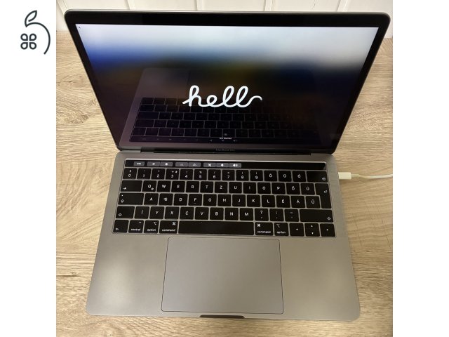 Apple MacBook Pro A1989 13
