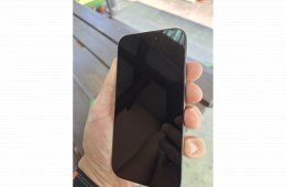 Újszerű iPhone 15 Pro - 100% akksi - garancia