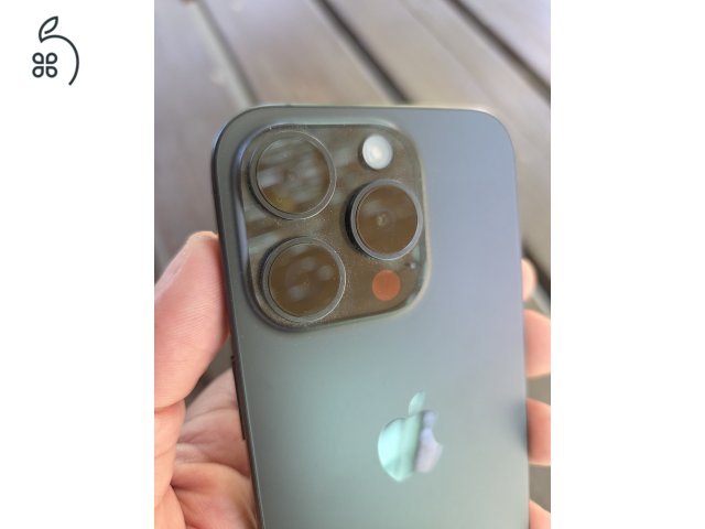 Újszerű iPhone 15 Pro - 100% akksi - garancia