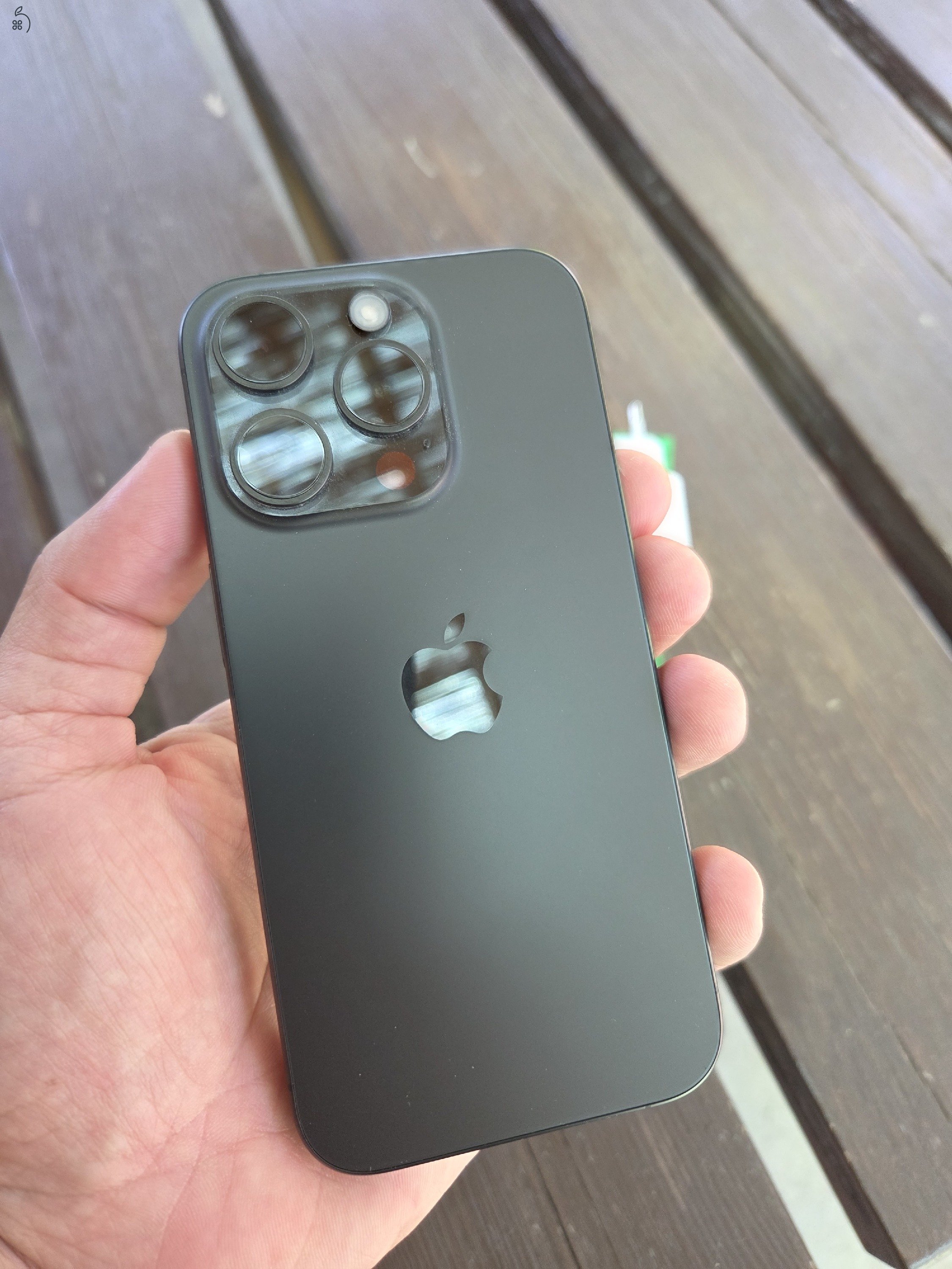 Újszerű iPhone 15 Pro - 100% akksi - garancia