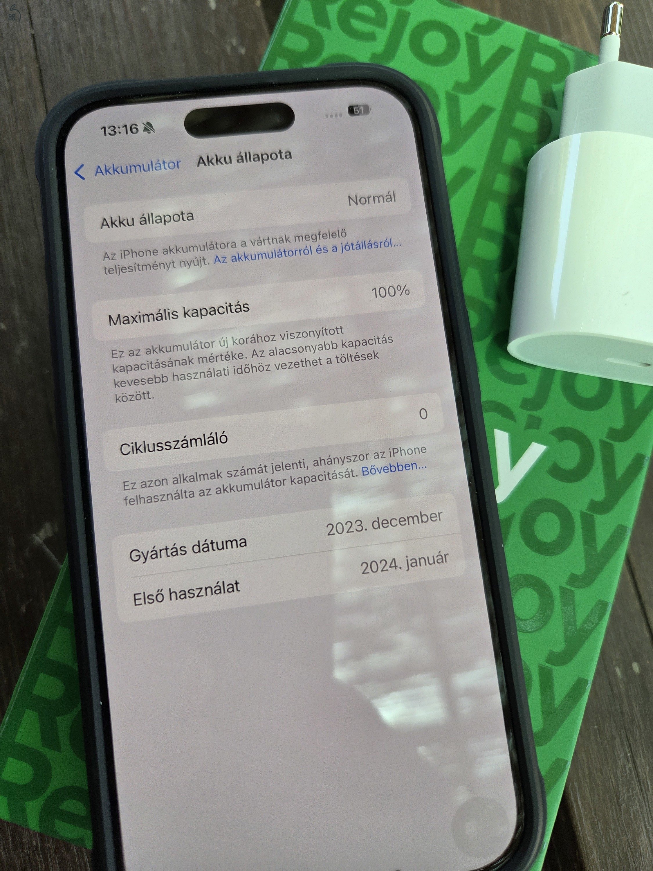 Újszerű iPhone 15 Pro - 100% akksi - garancia