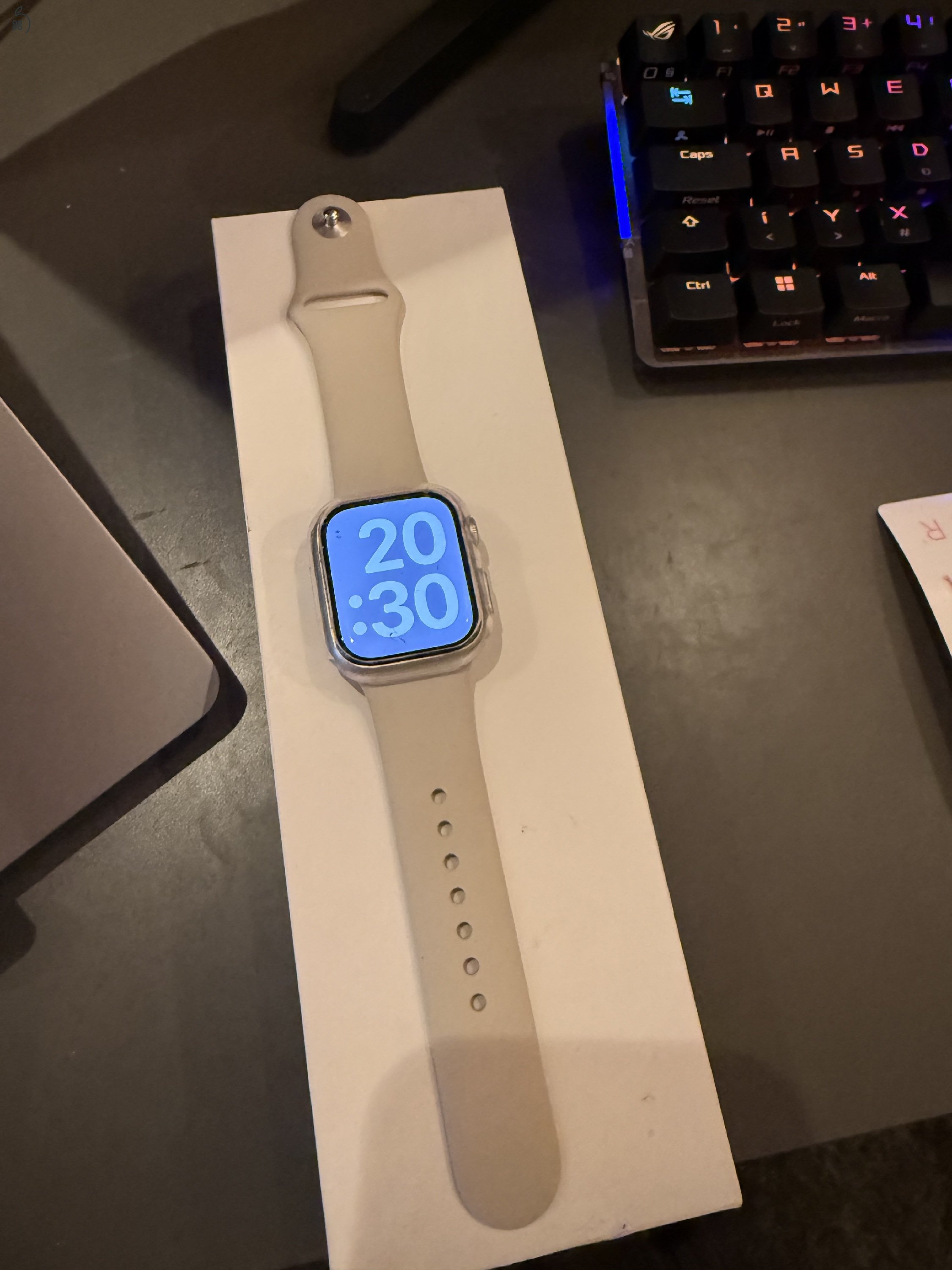 Apple Watch Series 9 41mm GPS Starlight